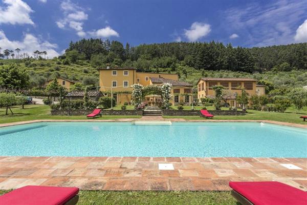 Villa Flavus in Provincia di Lucca