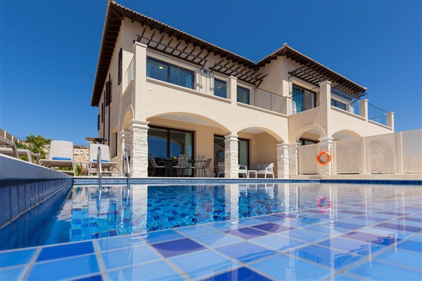 Villa Graviera in Cyprus