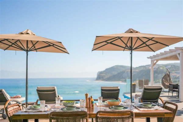 Villa Halcyon in San Stefanos, Corfu