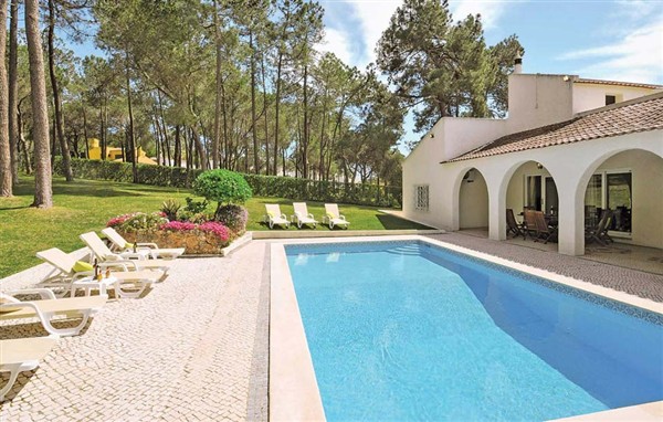 Villa Holly in Portugal