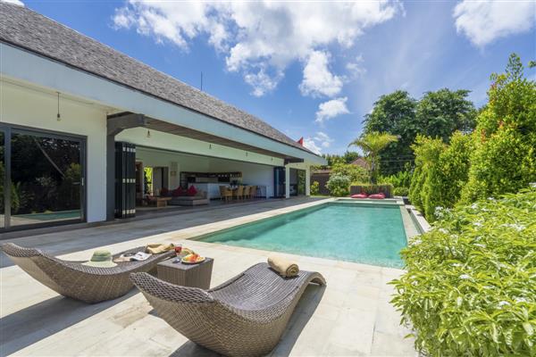 Villa Indah in Ungasan, Indonesia - Bali