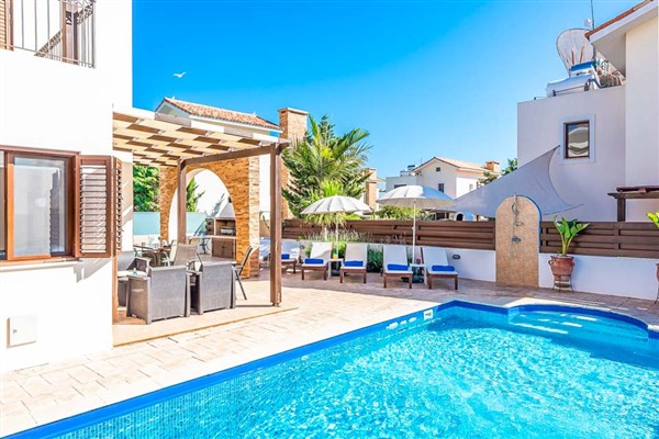 Villa Iris Thekla in Cyprus