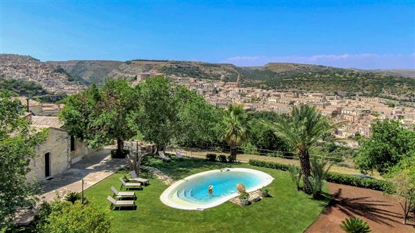 Villa Irminio in Eastern Sicily, Italy - Free municipal consortium of Ragusa