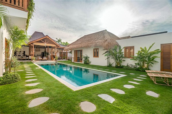 Villa Jalan - Bali