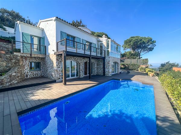 Villa Josep in Begur, Spain