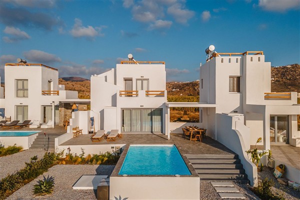 Villa Kamil in Greece