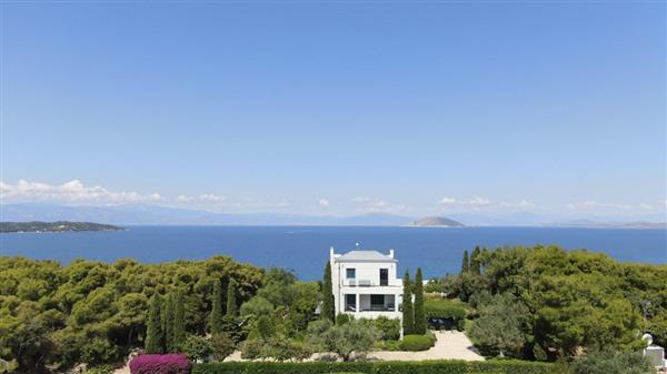 Villa Kilada in Peloponnese, Greece
