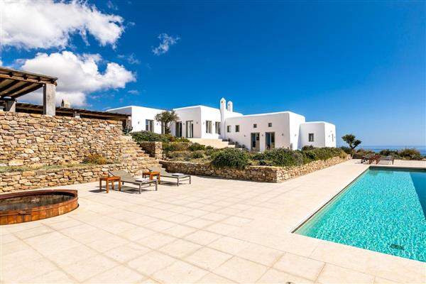 Villa Kleos in Southern Aegean