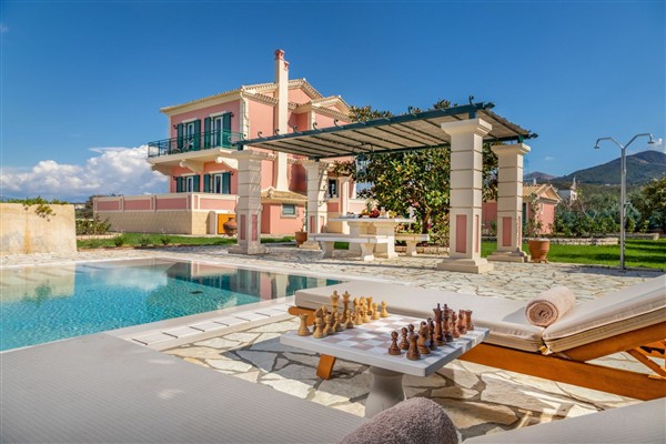 Villa Larus in Corfu