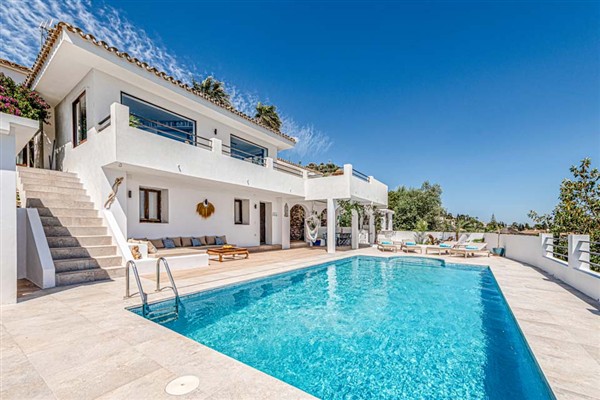 Villa Las Vistas Sierrezuela in Spain