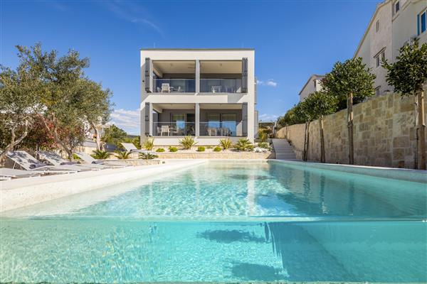 Villa Lorah - Croatia