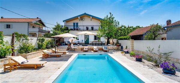 Villa Mala Tanja in Trogir, Dalmatia - Općina Marina