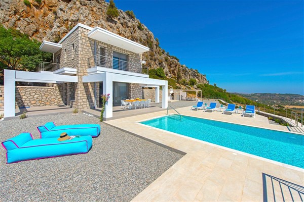 Villa Mandilaria in Greece