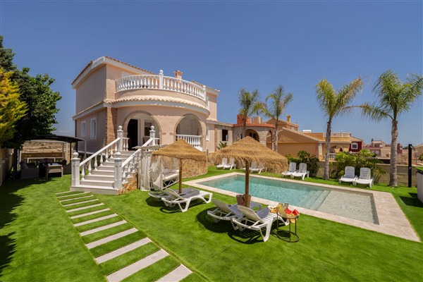 Villa Manrique Luxury in Alicante, Spain