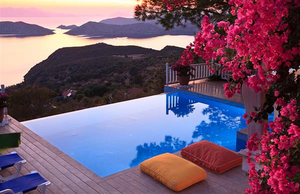 Villa Manzana in Turkey