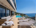 Villa Medora in Jesenice - Croatia