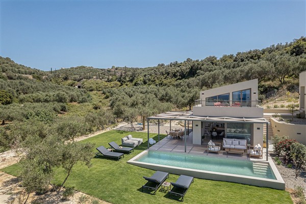 Villa Nyri in Crete