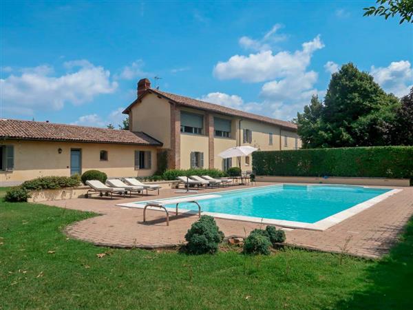 Villa Parrocchetto in Piedmont, Italy - Provincia di Alessandria
