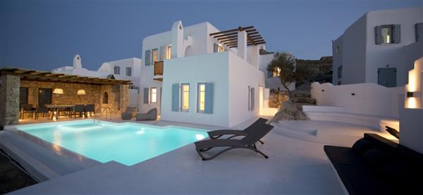 Villa Pearl in Ornos, Mykonos - Southern Aegean