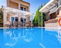 Forget about your problems at Villa Penelope; Heraklion; Crete