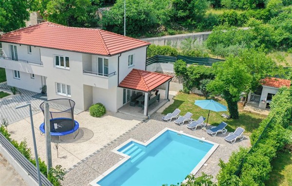 Villa Plavetnilo in Croatia