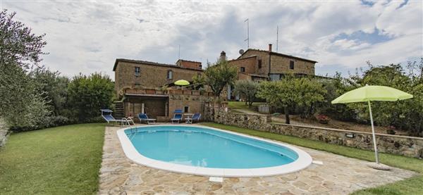 Villa Poggio Estrusco in Arezzo, Tuscany - Province of Siena