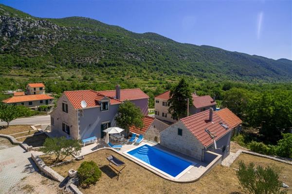 Villa Roglic in Split-Dalmatia, Croatia - Grad Omiš