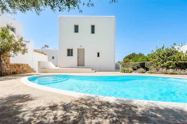 Villa Rubie in Greece