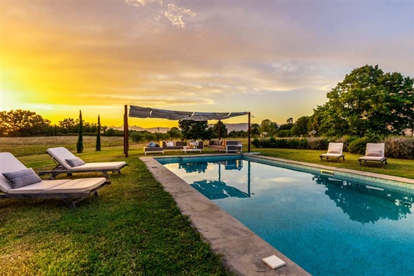 Villa Rural Serenity in Italy