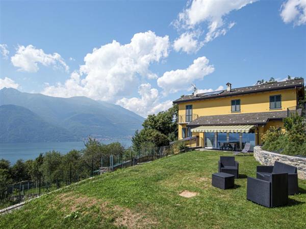 Villa Safira in Lake Como, Italy - Provincia di Lecco