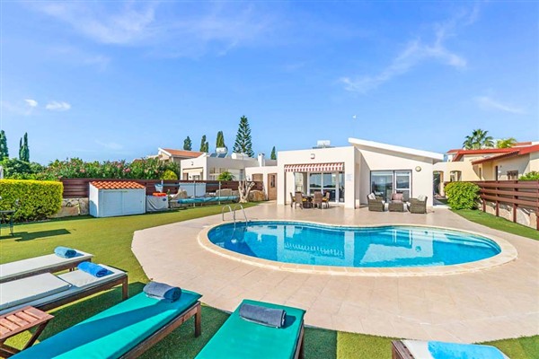 Villa Savoya Sunrise in Cyprus