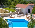 Villa Sfera in Zadvarje - Croatia