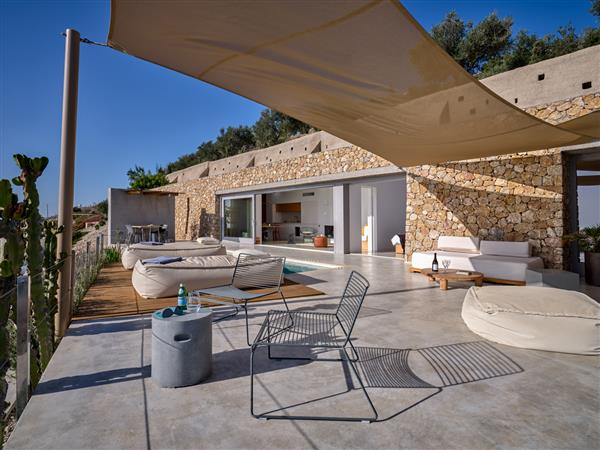Villa Sisyphus in Greece