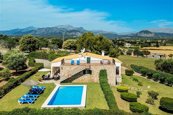 Villa Sorpresa in Alcúdia, Balearic Islands, Spain - Mallorca