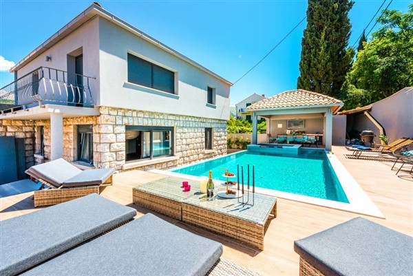 Villa Starboard Lux in Croatia