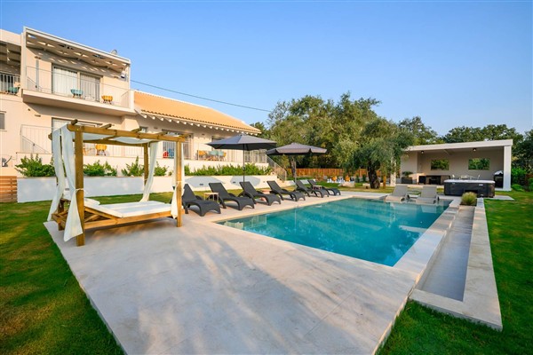 Villa Tadorna in Corfu