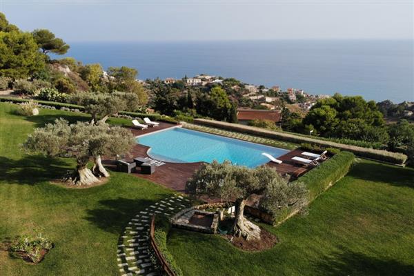 Villa Terra Del Sole in Sicily, Italy - Free municipal consortium of Caltanissetta