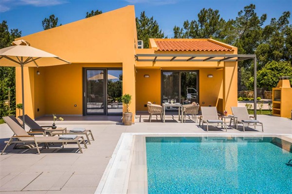 Villa Thalassa Sunrise, Lixouri, Kefalonia