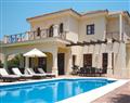 Enjoy a leisurely break at Villa Tres Palmeras; Sotogrande, Costa del Sol; Spain