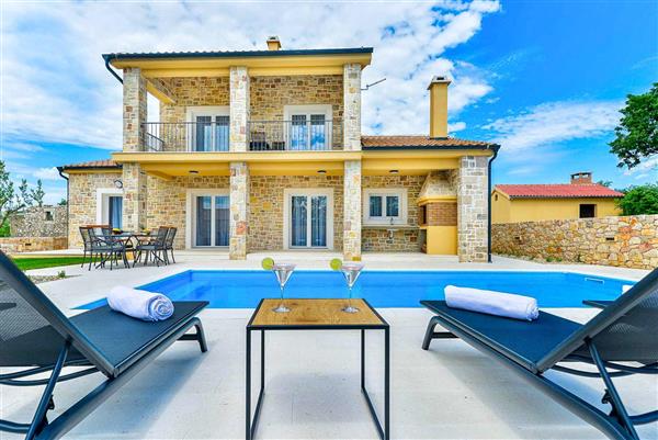 Villa Tresna - Croatia