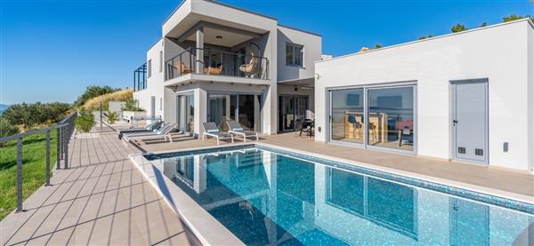 Villa Velika Plava, Dalmatia