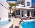 Enjoy a leisurely break at Villa Vid; Omis; Dalmatia