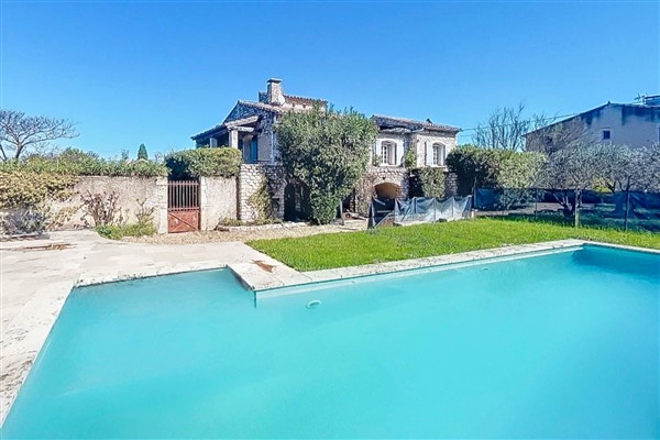 Villa Vitour in France