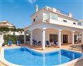 Forget about your problems at Villa Vivienne; Vale de Parra, Albufeira; Algarve