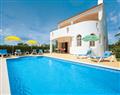 Take things easy at Villa Vizinha Paradise; Vale de Parra, Albufeira; Algarve