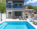 Enjoy a leisurely break at Villa Vjetar; Omis; Dalmatia