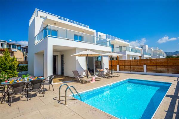 Villa White Jasmin in Coral Bay, Paphos Region