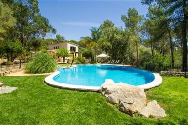 Villa Yuma In Algaida Mallorca Sleeps 8