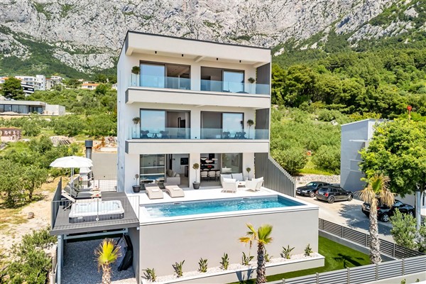 Villa Zlata Reina in Croatia